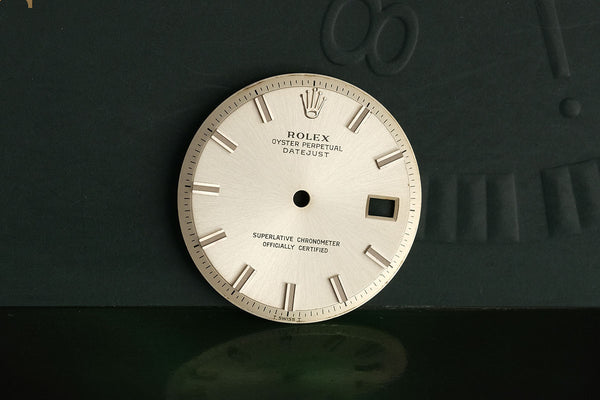 Load image into Gallery viewer, Rolex Datejust silver Stick Wide Boy dial for model 1601 FCD19303
