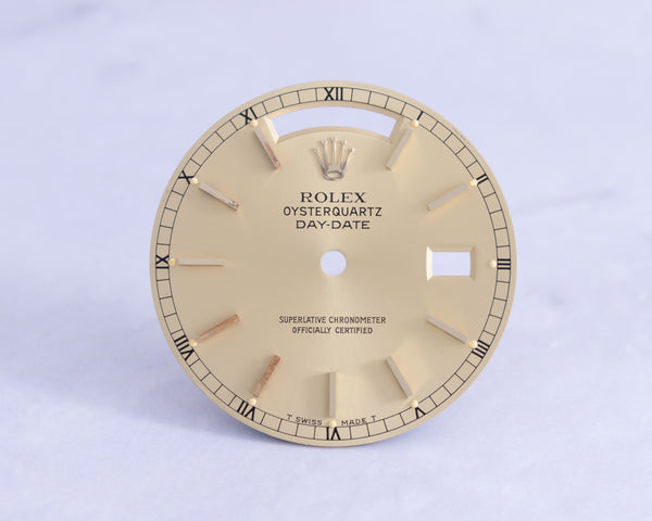 Load image into Gallery viewer, Rolex Day-Date Champagne Stick Dial for 19018 FCD21580
